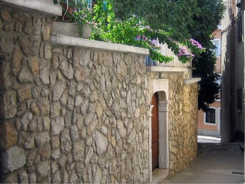 Rosa Apartman تْسْغيكفانِتْسا المظهر الخارجي الصورة